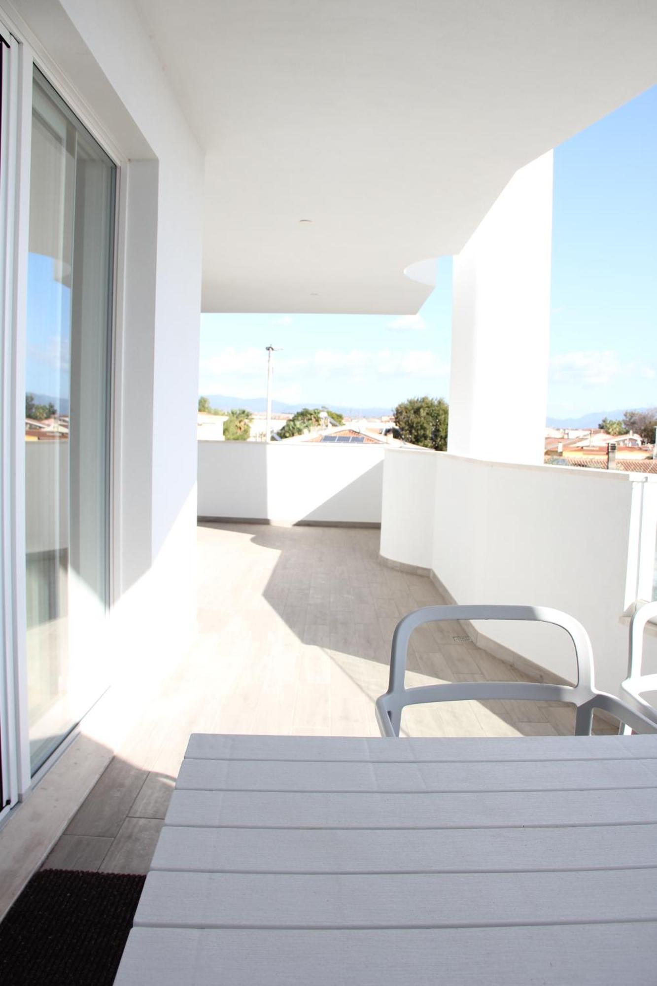 Apartamento Mari'Entu Quartu SantʼElena Exterior foto